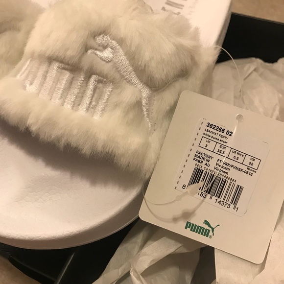 AUTHENTIC FENTY X PUMA SLIDES - Picture 7 of 8